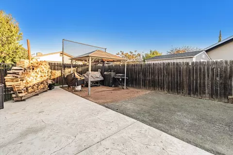 1411 Maple Ct, Tracy, CA 95376 photo 40
