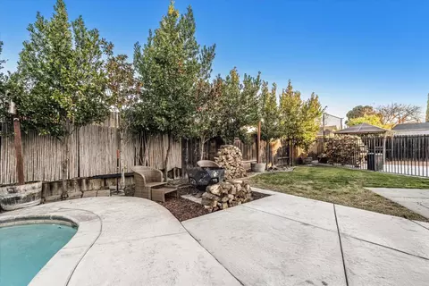 1411 Maple Ct, Tracy, CA 95376 photo 31