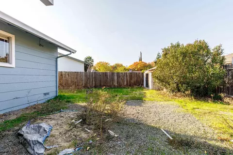 Exterior - 2821 Monrovia Ct, Modesto, CA 95350 photo 10 of 12