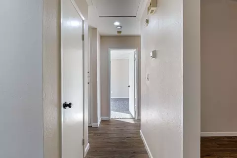 Entry Way - 2821 Monrovia Ct, Modesto, CA 95350 photo 1 of 1