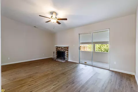 Living - 2821 Monrovia Ct, Modesto, CA 95350 photo 1 of 2