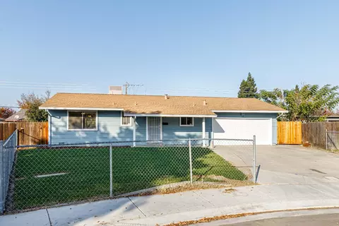 Exterior - 2821 Monrovia Ct, Modesto, CA 95350 photo 2 of 12