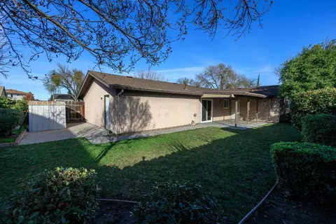 2450 Molino Dr, Modesto, CA 95355 photo 35