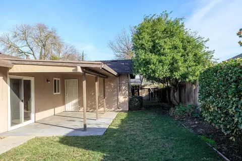 2450 Molino Dr, Modesto, CA 95355 photo 30