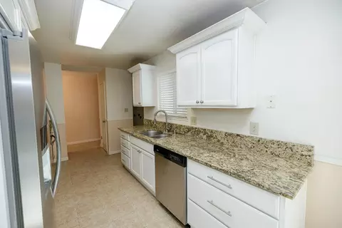 2450 Molino Dr, Modesto, CA 95355 photo 10
