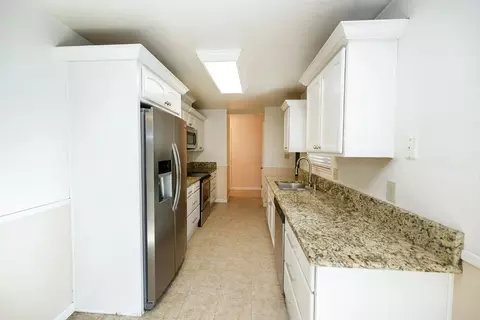 2450 Molino Dr, Modesto, CA 95355 photo 9
