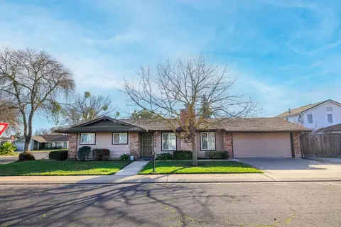2450 Molino Dr, Modesto, CA 95355 photo 1