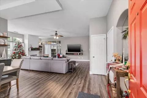 2220 Lantern Dr, Modesto, CA 95355 photo 11