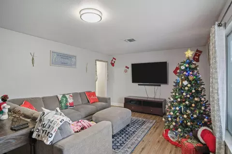 1404 Brannon Ave, Modesto, CA 95350 photo 8