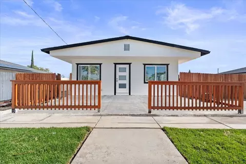 4319 College Way, Olivehurst, CA 95961 photo 1