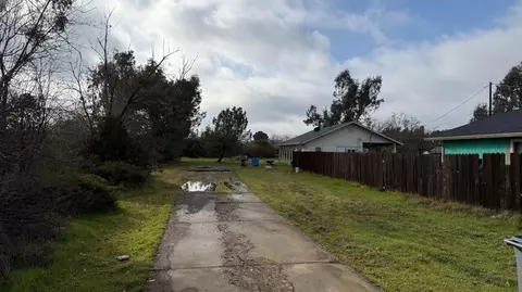 1830 8th Ave, Olivehurst, CA 95961 photo 3