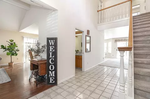 1912 Lakeshore Dr, Modesto, CA 95355 photo 7