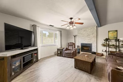 5370 3rd St, Rocklin, CA 95677 photo 7