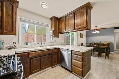 5370 3rd St, Rocklin, CA 95677 photo 15