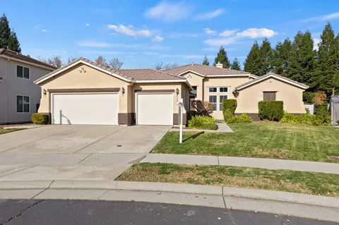 321 Waterfield Dr, Roseville, CA 95678