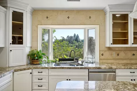 Kitchen - 2708 Paymaster Trl, Cool, CA 95614 photo 7 of 7