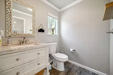 Bath - 2708 Paymaster Trl, Cool, CA 95614 photo 1 of 7