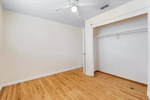 Bedroom - 9521 Pershing Ave, Orangevale, CA 95662 photo 3 of 7