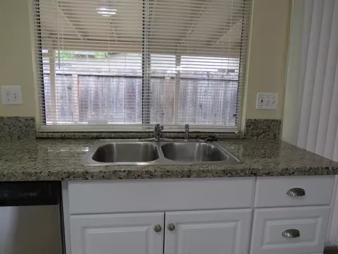 Kitchen - 1912 Ortega Dr, Modesto, CA 95355 photo 3 of 5