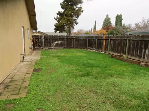 Exterior - 1912 Ortega Dr, Modesto, CA 95355 photo 2 of 5