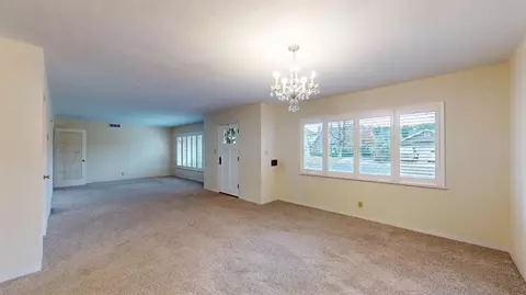 1025 E Douglas Ave, Modesto, CA 95350 photo 6