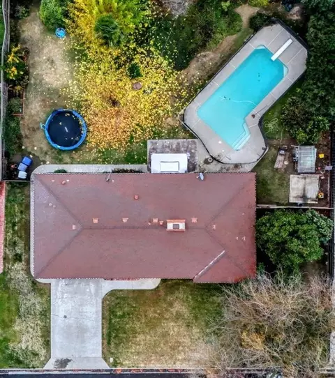 1025 E Douglas Ave, Modesto, CA 95350 photo 4