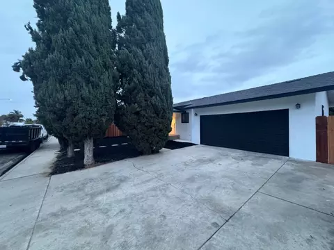 604 Avon St, Modesto, CA 95351 photo 2