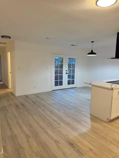 604 Avon St, Modesto, CA 95351 photo 8