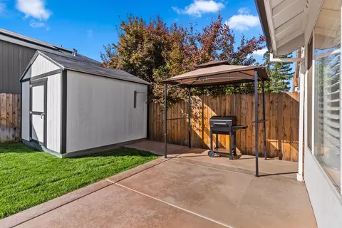 3112 Black Eagle Dr, Antelope, CA 95843 photo 31