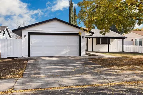 Exterior - 2816 Paso Robles Dr, Modesto, CA 95350 photo 2 of 4
