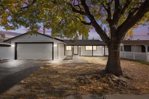 Exterior - 2816 Paso Robles Dr, Modesto, CA 95350 photo 1 of 4