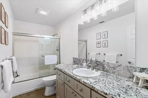 3017 E Orangeburg Ave, Modesto, CA 95355 photo 34