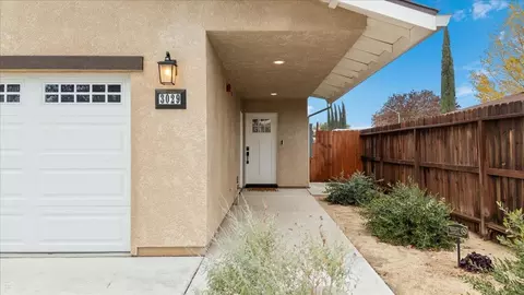 3017 E Orangeburg Ave, Modesto, CA 95355 photo 5