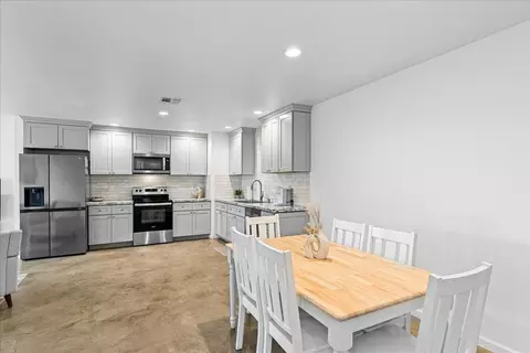 3017 E Orangeburg Ave, Modesto, CA 95355 photo 22