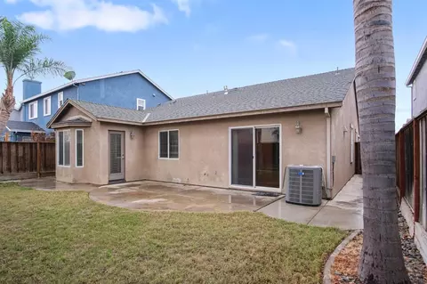Exterior - 4190 N Berkeley Ave, Turlock, CA 95382 photo 5 of 6