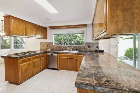 Kitchen - 1835 Jay Ct, Carmichael, CA 95608 photo 2 of 5