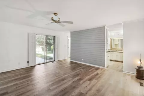 Living - 1835 Jay Ct, Carmichael, CA 95608 photo 6 of 6