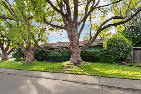 Exterior - 1835 Jay Ct, Carmichael, CA 95608 photo 9 of 18