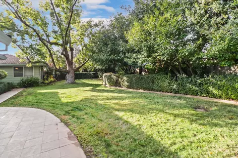 Exterior - 1835 Jay Ct, Carmichael, CA 95608 photo 2 of 18