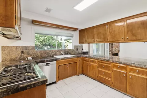 Kitchen - 1835 Jay Ct, Carmichael, CA 95608 photo 1 of 5
