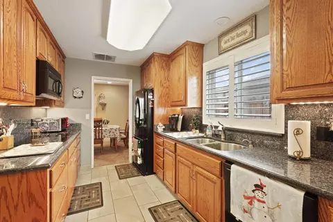 Kitchen - 1133 N Ham Ln, Lodi, CA 95242 photo 2 of 6