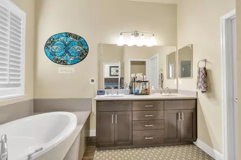 1090 Di Maggio Way, Galt, CA 95632 photo 36