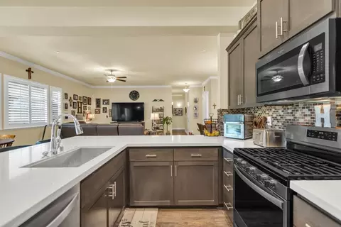 1090 Di Maggio Way, Galt, CA 95632 photo 18