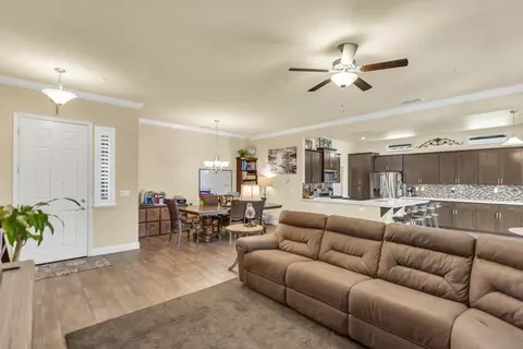 1090 Di Maggio Way, Galt, CA 95632 photo 9