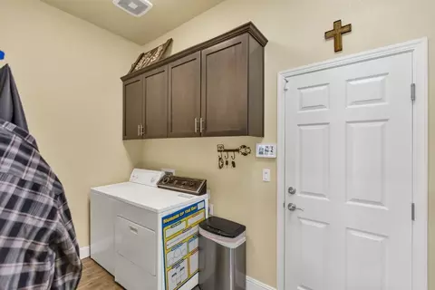 1090 Di Maggio Way, Galt, CA 95632 photo 22
