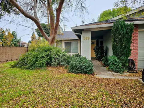 560 Yosemite Dr, Tracy, CA 95376 photo 1