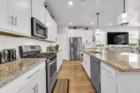 662 Nathaniel Ave, Galt, CA 95632 photo 11