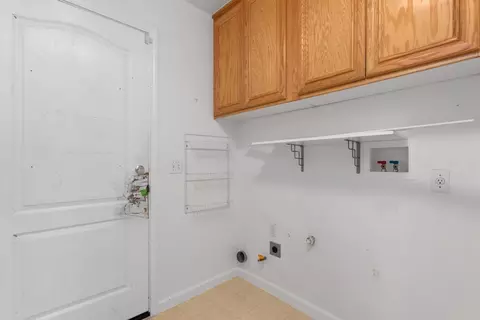Other - 4206 Merchant Ln, Turlock, CA 95382 photo 2 of 4