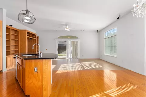 Living - 4206 Merchant Ln, Turlock, CA 95382 photo 3 of 7