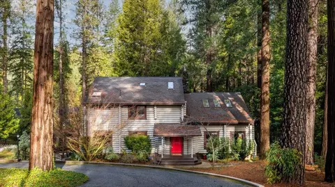11600 Willow Valley Rd, Nevada City, CA 95959